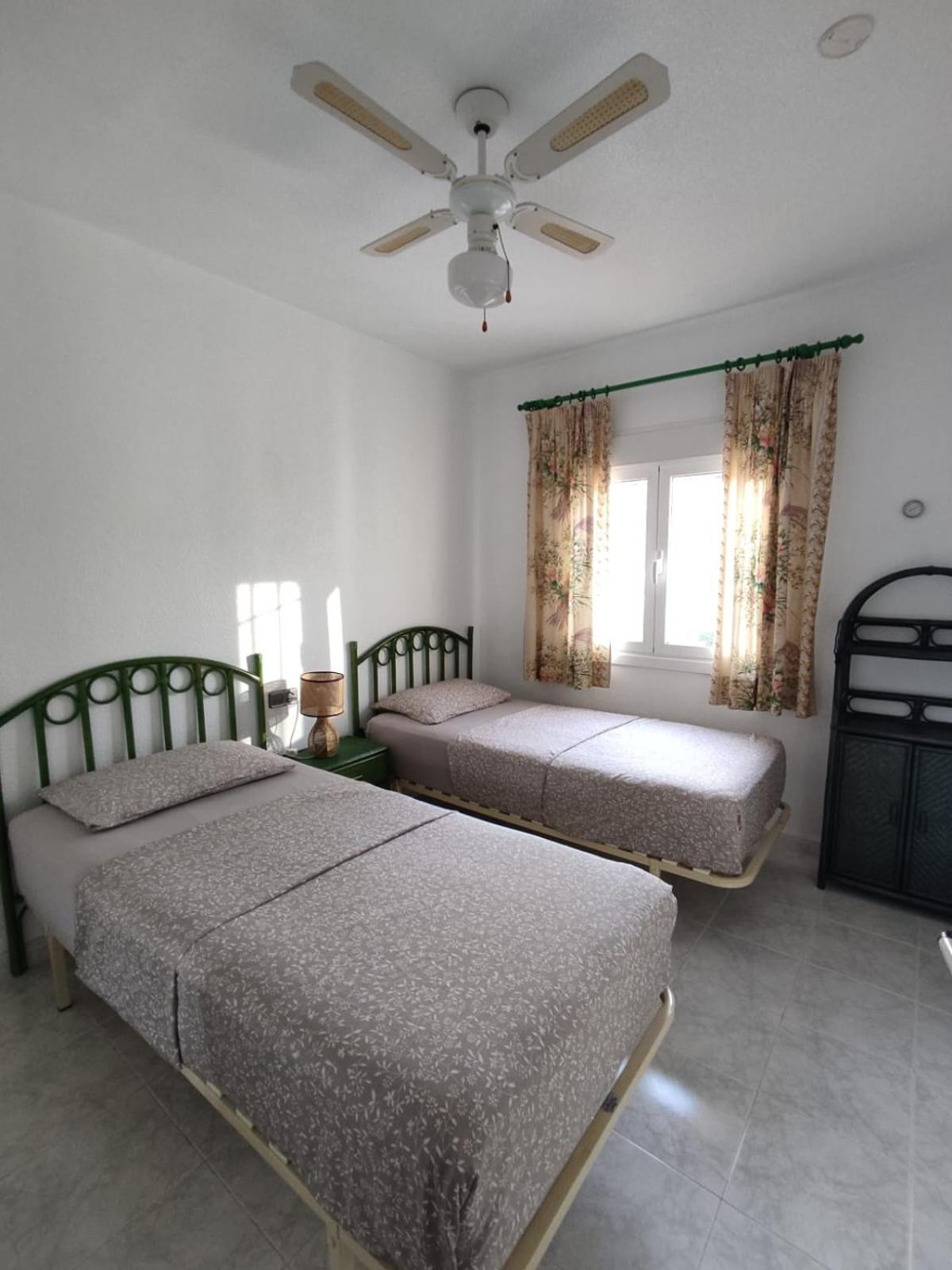 Schoenes Ruhiges Rooftop Apartment Mit Grosser Dachterrasse Торевиеха Екстериор снимка